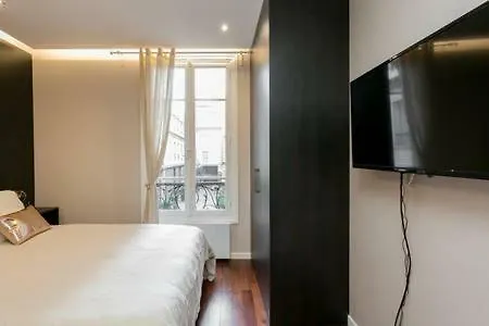 Charmant Studio Neuf Proche Des Invalides Appartamento