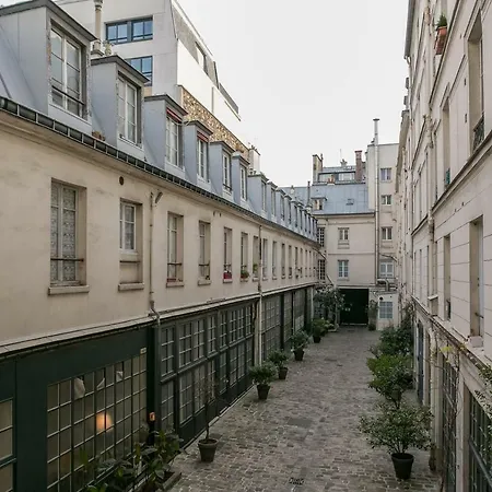 Charmant Studio Neuf Proche Des Invalides * Parigi